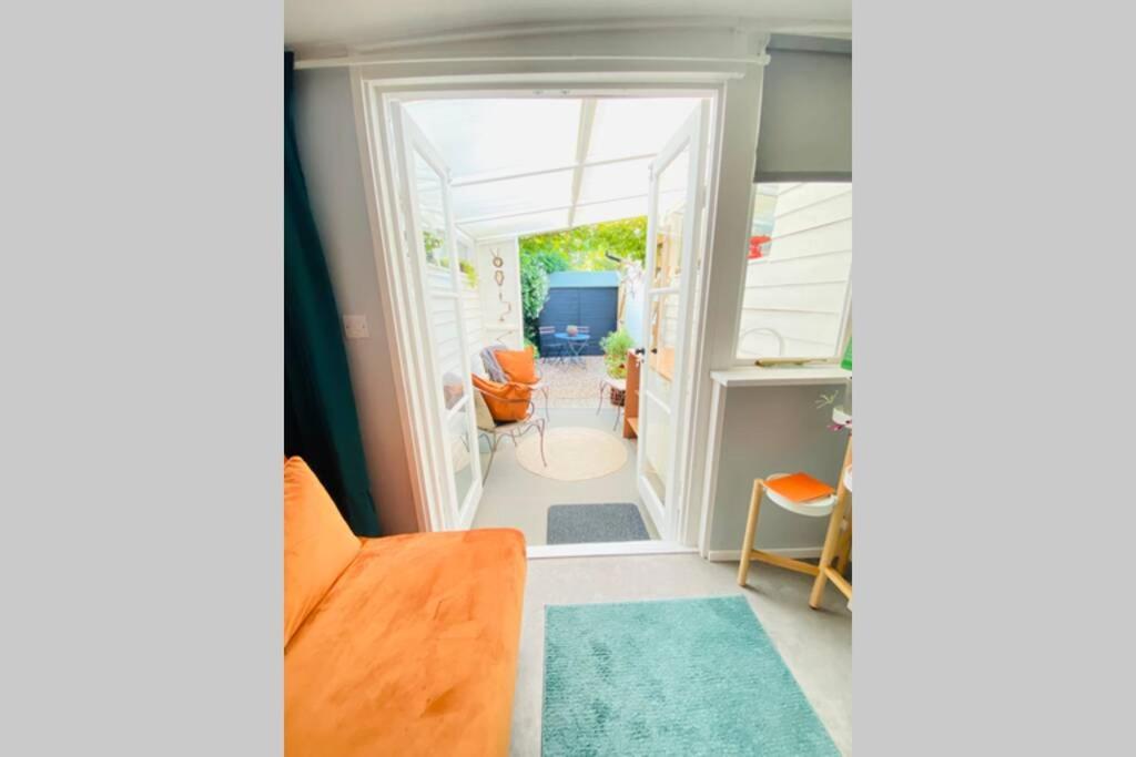 The Yellow Door Whitstable - Peaceful Retreat Close To Beach 外观 照片